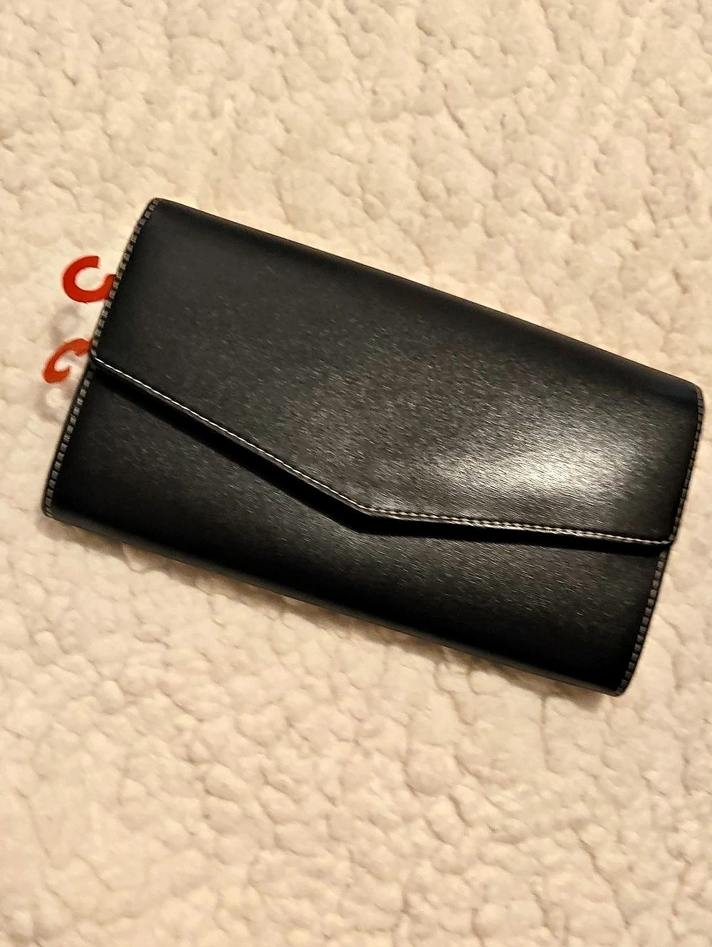 Aerosoles Black Travel Wallet